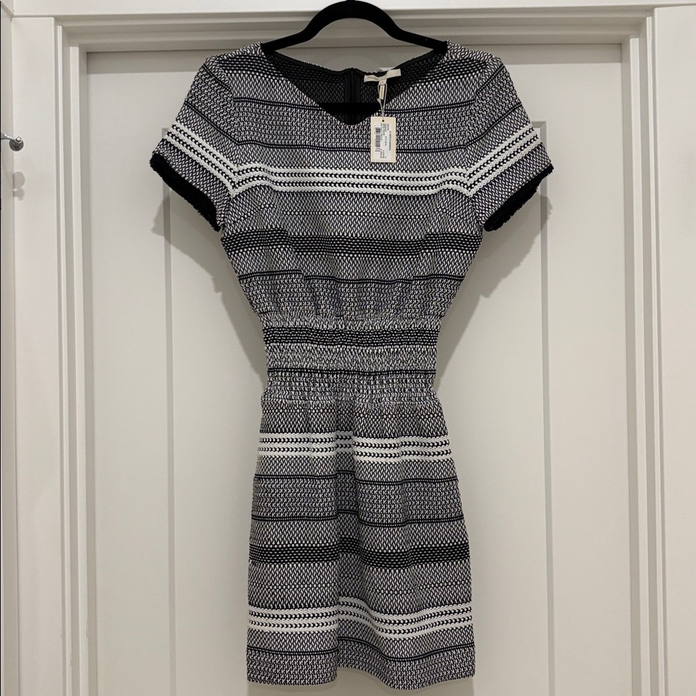 NWT [Maje] Jacquard Striped Fringe Short-Sleeve Mini Dress Women’s US L / FR 3 - Picture 4 of 13